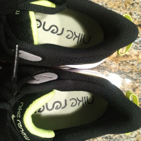 Nike Renew Ride Running Shoes Sneakers Black/Gray/Volt CD0311-007 Men's Sz 10.5 - Picture 11 of 12
